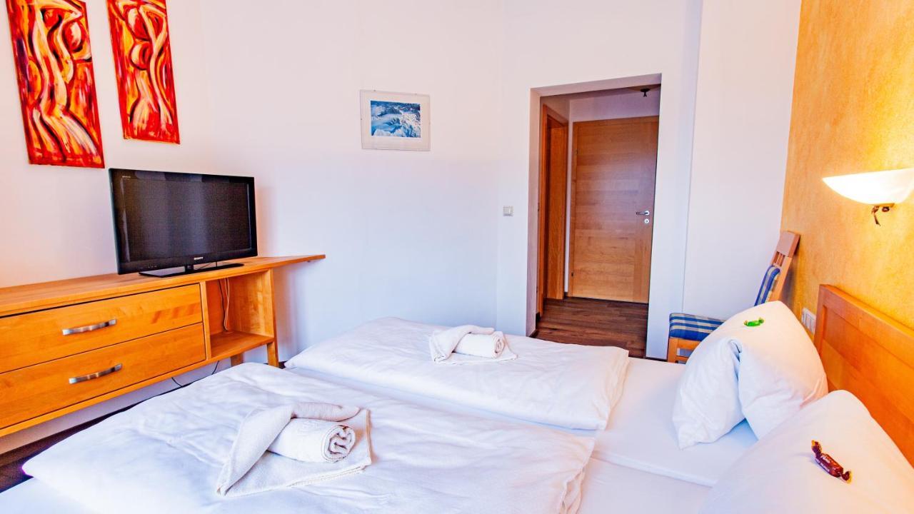 Gaestehaus Hartweger Экстерьер фото